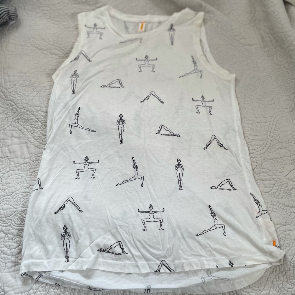 Lucy Sleeveless Top Tank w yoga illustrations